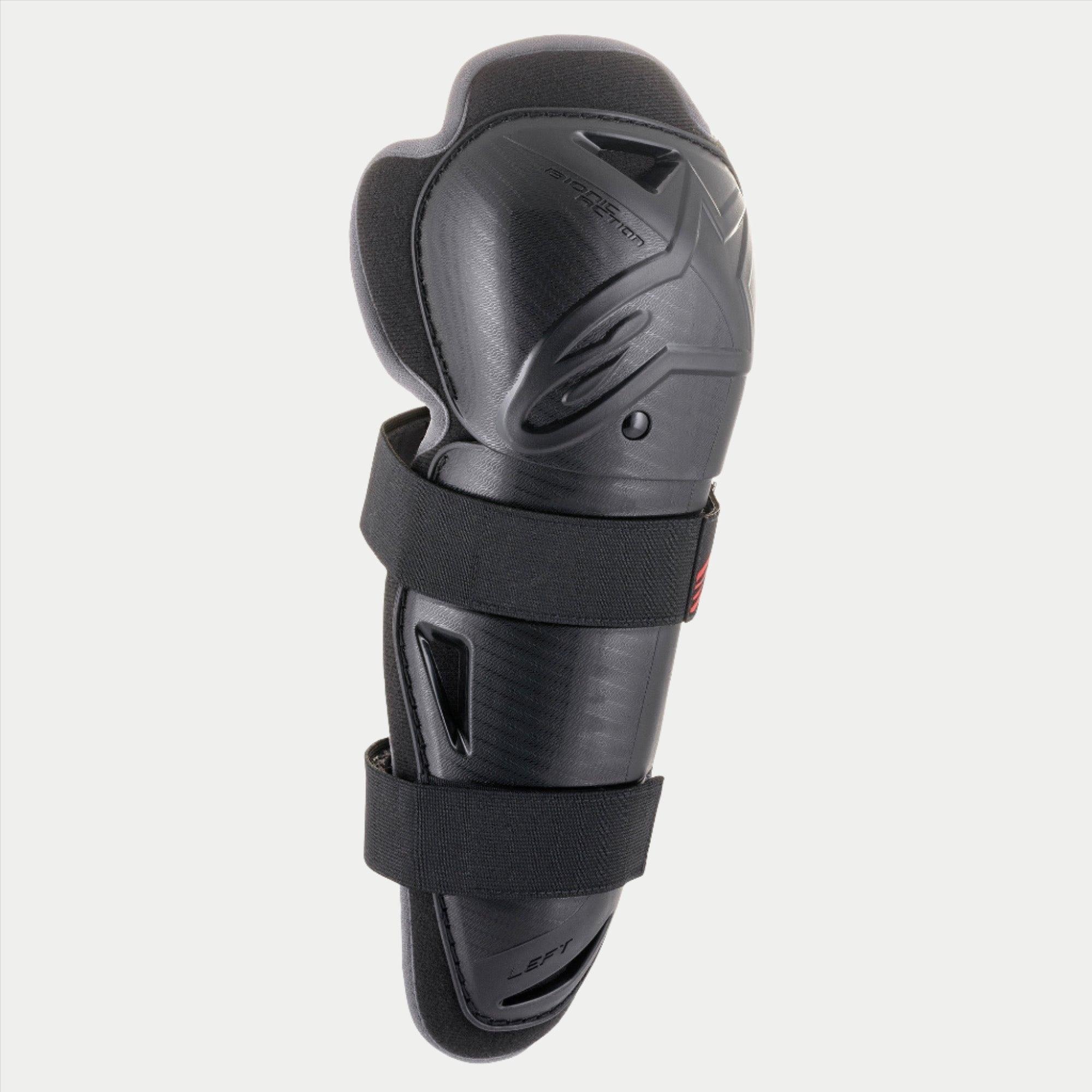 Alpinestars Youth Bionic Action Knee Protector, czarny ochraniacz kolana dla młodzieży, pojedynczy ochraniacz z podwójnymi elastycznymi paskami, ergonomiczna asymetryczna plastikowa skorupa z wytłoczonym logo, ochronny sprzęt motocrossowy i off-road