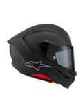 Kask Alpinestars S-R7 Solid, kask motocyklowy integralny, czarny mat, widok z boku prezentujący aerodynamiczną skorupę z kompozytu węglowego, zintegrowany tylny spojler, srebrne logo Astars, przezroczysty wizjer i otwory wentylacyjne, wyścigowy i sportowy sprzęt motocyklowy