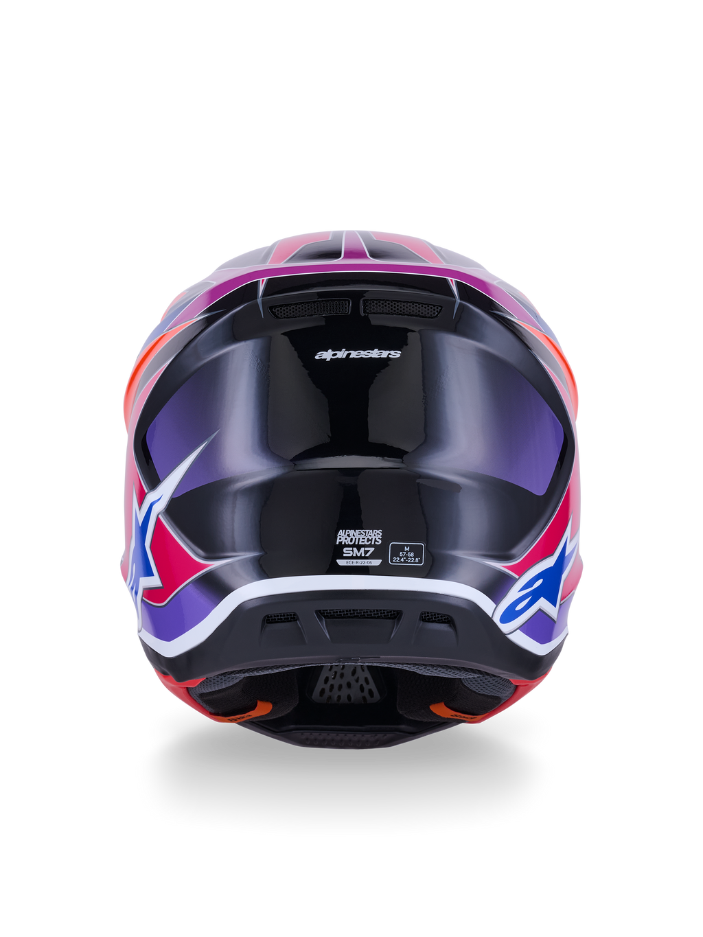 Kask Alpinestars S-M7 Fuse, kask motocrossowy, widok z tyłu, kolor Blue Purple Pink Glossy, żywe różowe i fioletowe grafiki na błyszczącej czarnej skorupie, otwory wentylacyjne i etykieta certyfikacji ECE 22.06