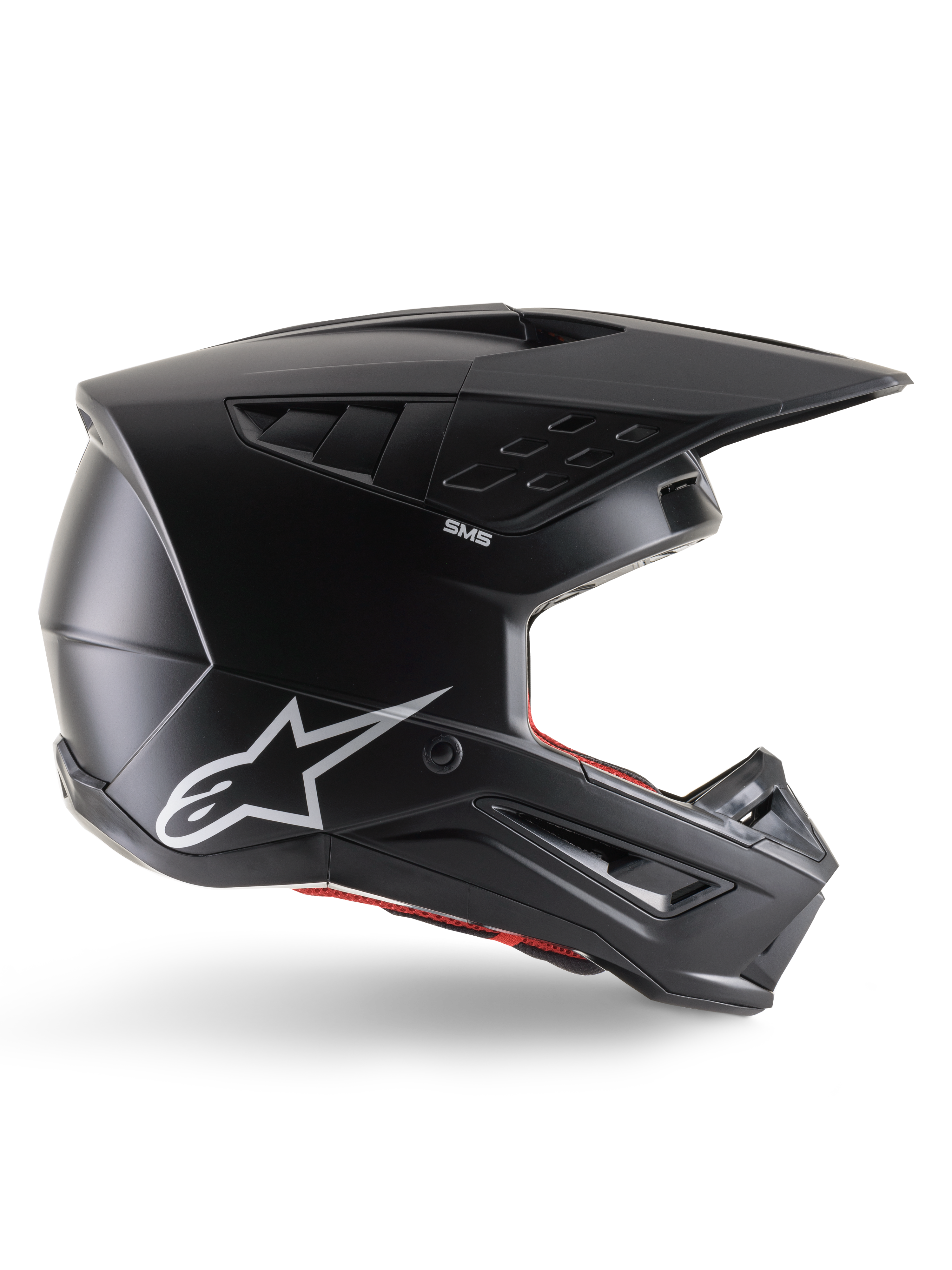 Alpinestars S-M5 Solid Helmet, kask motocrossowy, czarny matowy z białym logo Alpinestars i czerwoną wyściółką, aerodynamiczny design z wieloma otworami wentylacyjnymi i długim daszkiem, certyfikowana ochrona off-road ECE 22.06