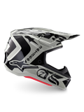 Kask Alpinestars Limited Edition S-M7 Wolf Dust, kask motocrossowy Dune Black Glossy, profil boczny z wyrazistą czarną grafiką i brandingiem, czerwone akcenty u podstawy, aerodynamiczna ochrona głowy off-road