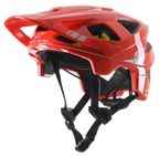 Kask MTB Alpinestars Vector Tech A2, jaskrawoczerwony z jasnoszarymi błyszczącymi akcentami, białe logo i grafiki Alpinestars, regulowany daszek, liczne otwory wentylacyjne, czarne paski podbródkowe, lekka konstrukcja do jazdy górskiej