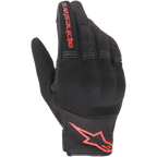 Rękawice Alpinestars Copper, miejskie rękawice motocyklowe, czarno-czerwone fluo, z czerwonym logo Astars i napisem, konstrukcja z siateczki i spandexu z wyściełanymi kostkami, lekka odzież do codziennej jazdy