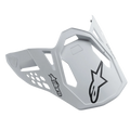 Alpinestars Supertech M10 Dyno Helmet Visor, biały matowy daszek do kasku motocrossowego, czarne logo gwiazdy Alpinestars, geometryczne wycięcia wentylacyjne, matowe wykończenie, aerodynamiczna konstrukcja off-road