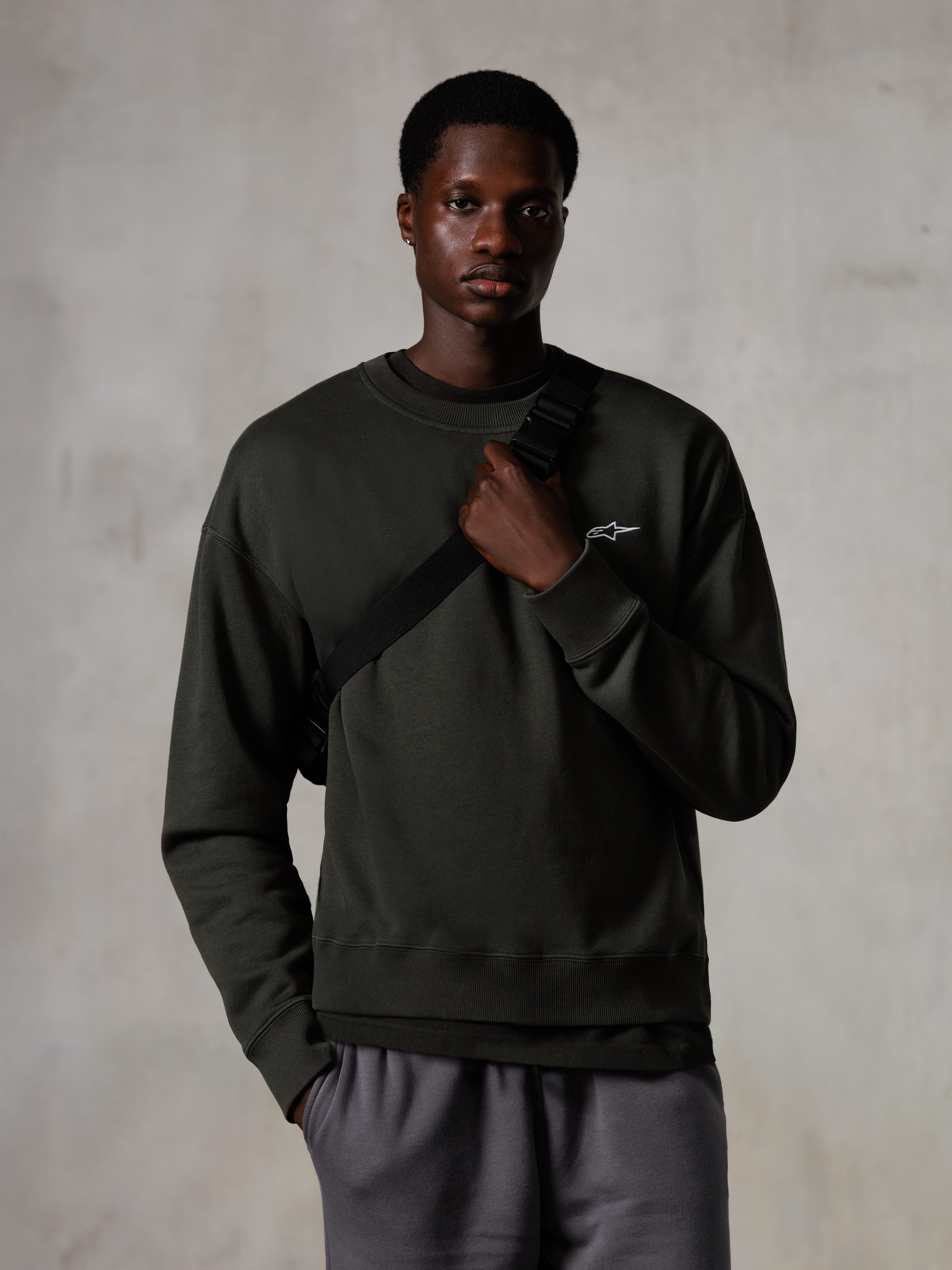 Bluza Essentials Ageless Crew