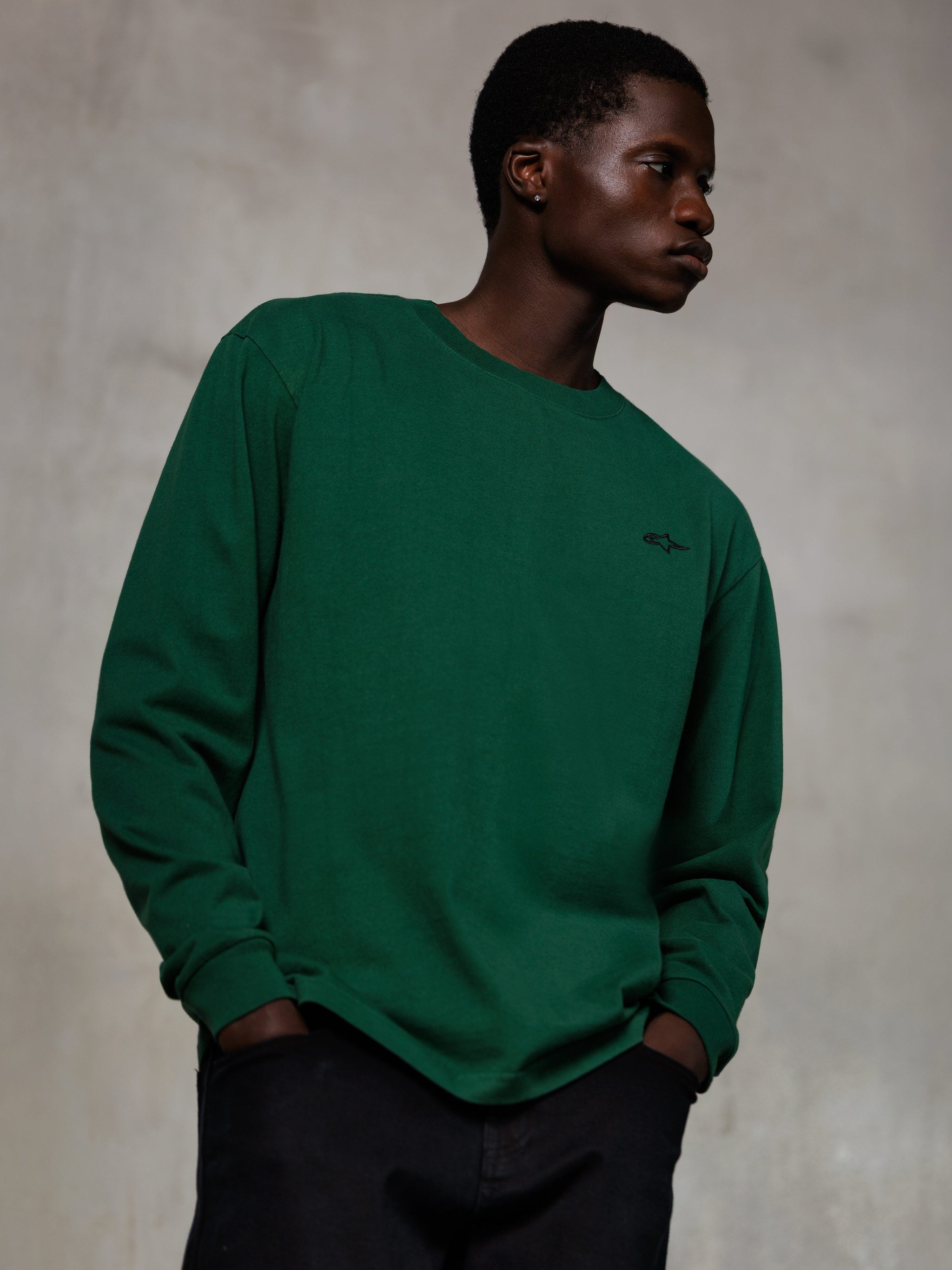 Alpinestars Essentials Ageless LS Tee, Long-Sleeve T-Shirt, Pine Green, small black logo on the chest, crew neck, relaxed fit, premium organic cotton casual streetwear