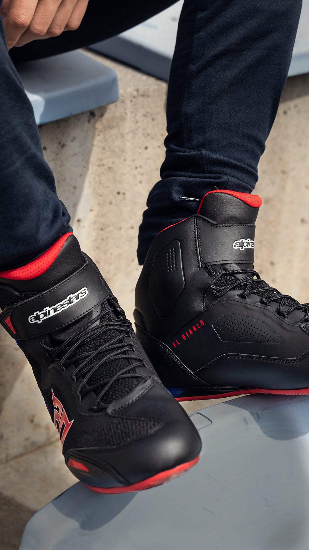 Image 46944160809295