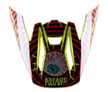 Alpinestars S-M5 Solar Flare Visor, wymienny daszek do kasku motocrossowego, czarny, czerwony i neonowy żółty, z wyraźną grafiką przekrwionej gałki ocznej, logo ASTARS oraz jaskrawym neonowożółtym wykończeniem.