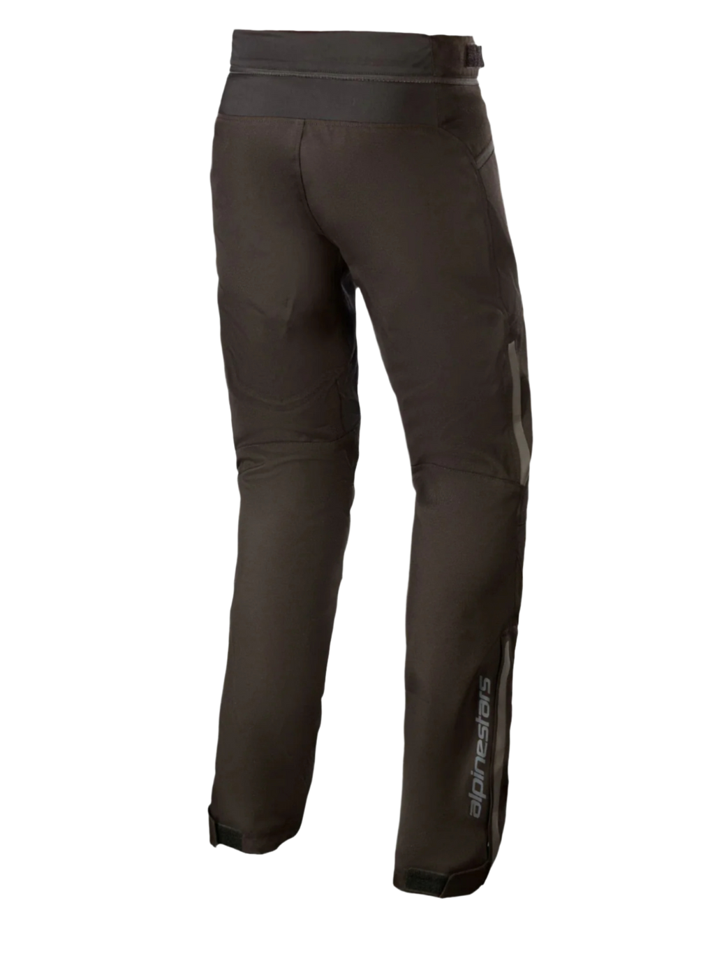 Alpinestars AST-1 V2 Waterproof Pants Long, czarne tekstylne spodnie motocyklowe, widok z tyłu ukazujący odblaskowe detale i pionowe logo na dolnej części nogawki, trwała odzież motocyklowa na każdą pogodę