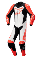 Alpinestars GP Force Lurv 1-Piece Leather Suit, profesjonalny wyścigowy kombinezon motocyklowy, czerwony fluo, biały i czarny, wykonany z wysokiej jakości skóry bydlęcej z perforowanymi panelami, ochraniaczami ramion DFS Lite, sliderami kolan i wyraźnym brandingiem Alpinestars.