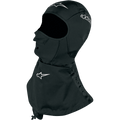 Alpinestars Winter Touring Balaclava, czarna kominiarka motocyklowa z białymi logo, posiada przedłużony wodoodporny kołnierz, płaskie szwy i otwory wentylacyjne na nos, ochrona pod kask na zimne dni